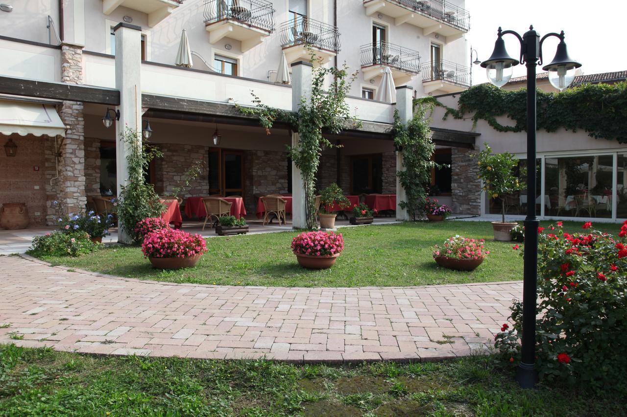 Hotel Belvedere Torri Del Benaco Zewnętrze zdjęcie